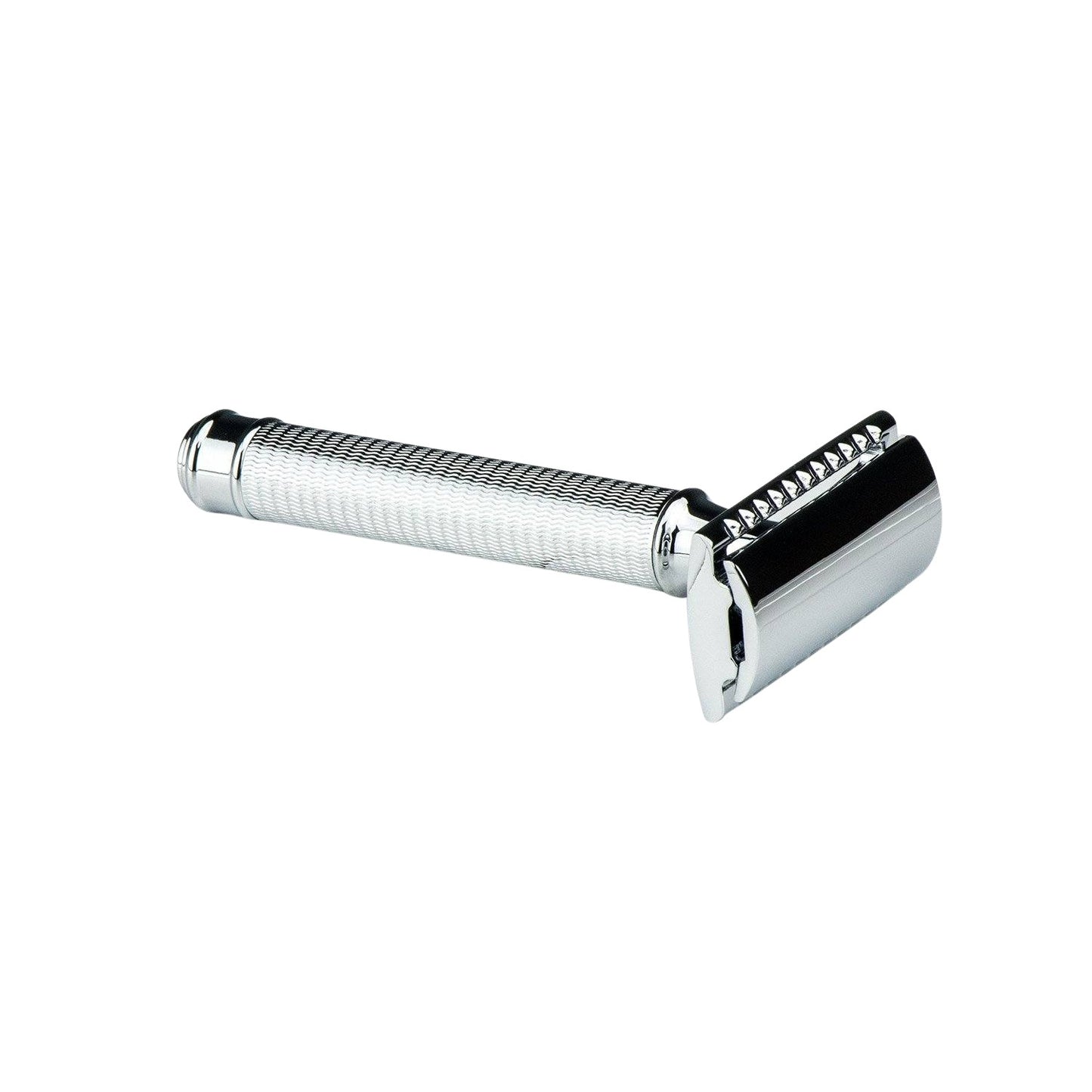 Kent's Good Shaving Kit features a classic double-edged safety razor with a knurled metal handle, ideal for those exploring traditional wet shaving.