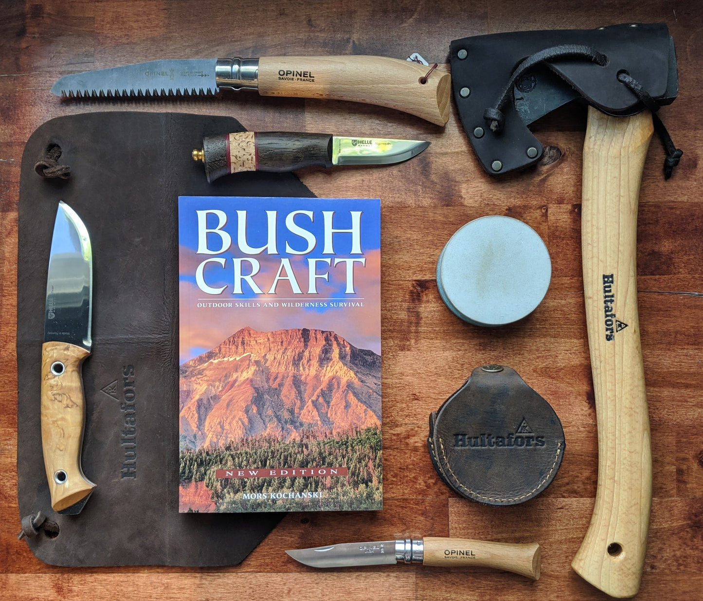 Bushcraft - Outdoor Skills and Wilderness Survival by Mors Kochanski from Lone Pine Publishing
