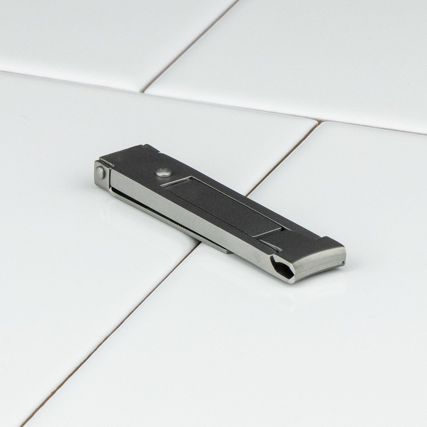 Niegeloh Inox High Carbon Stainless Steel Nail Clipper in Matte from Niegeloh