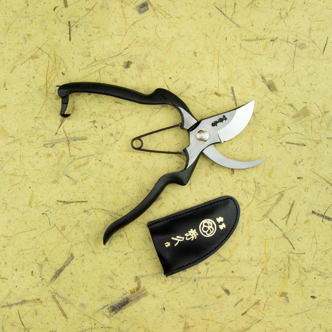 Gardening Shear Sharpening from Kent of Inglewood Services