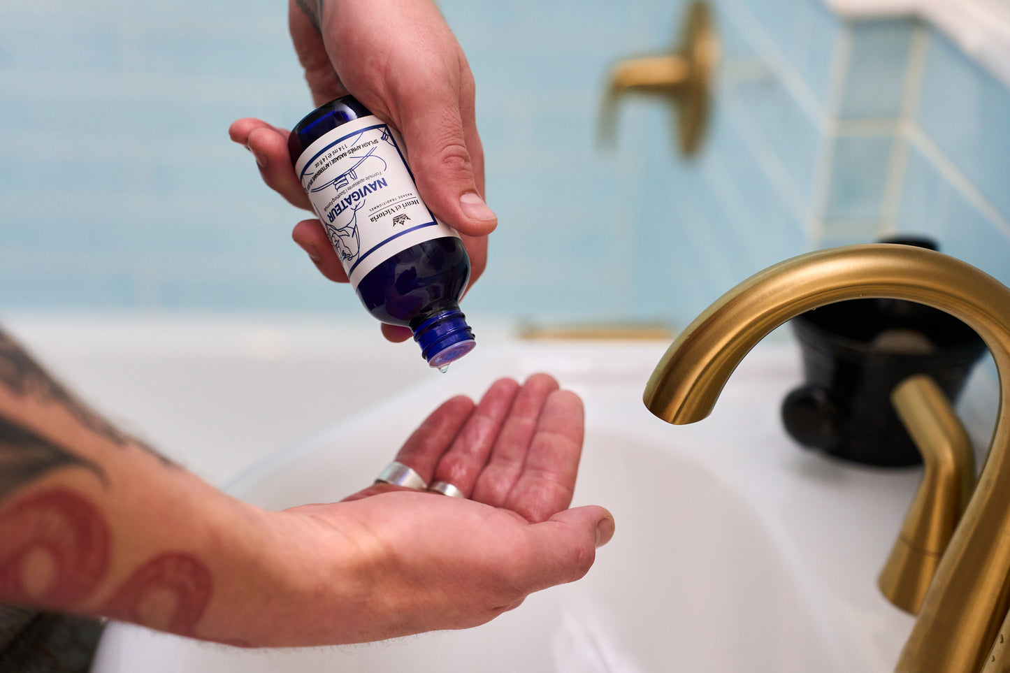 Henri et Victoria - Navigateur Aftershave Splash