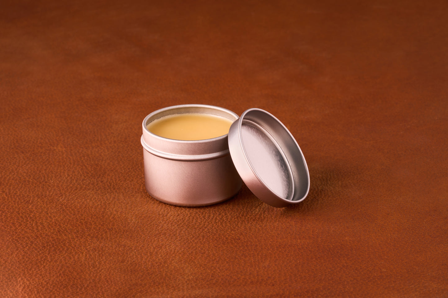 Mammoth Beard Co. Beard Balm Cedar and Mint 60ml, a copper-toned tin with smooth pale yellow balm, ideal for moisturizing and taming beards with a fresh, woodsy scent.