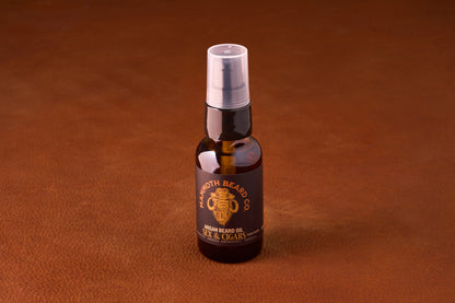 Mammoth Beard Co. Beard Oil - Sex & Cigars 30ml in amber-glass bottle with pump, featuring a blend of tobacco, herbal aromatics, and vanilla scents.