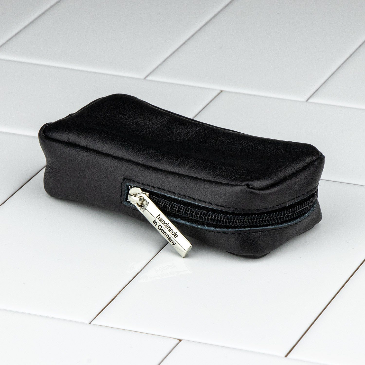 Dovo Zippered Leather Case For Safety Razors