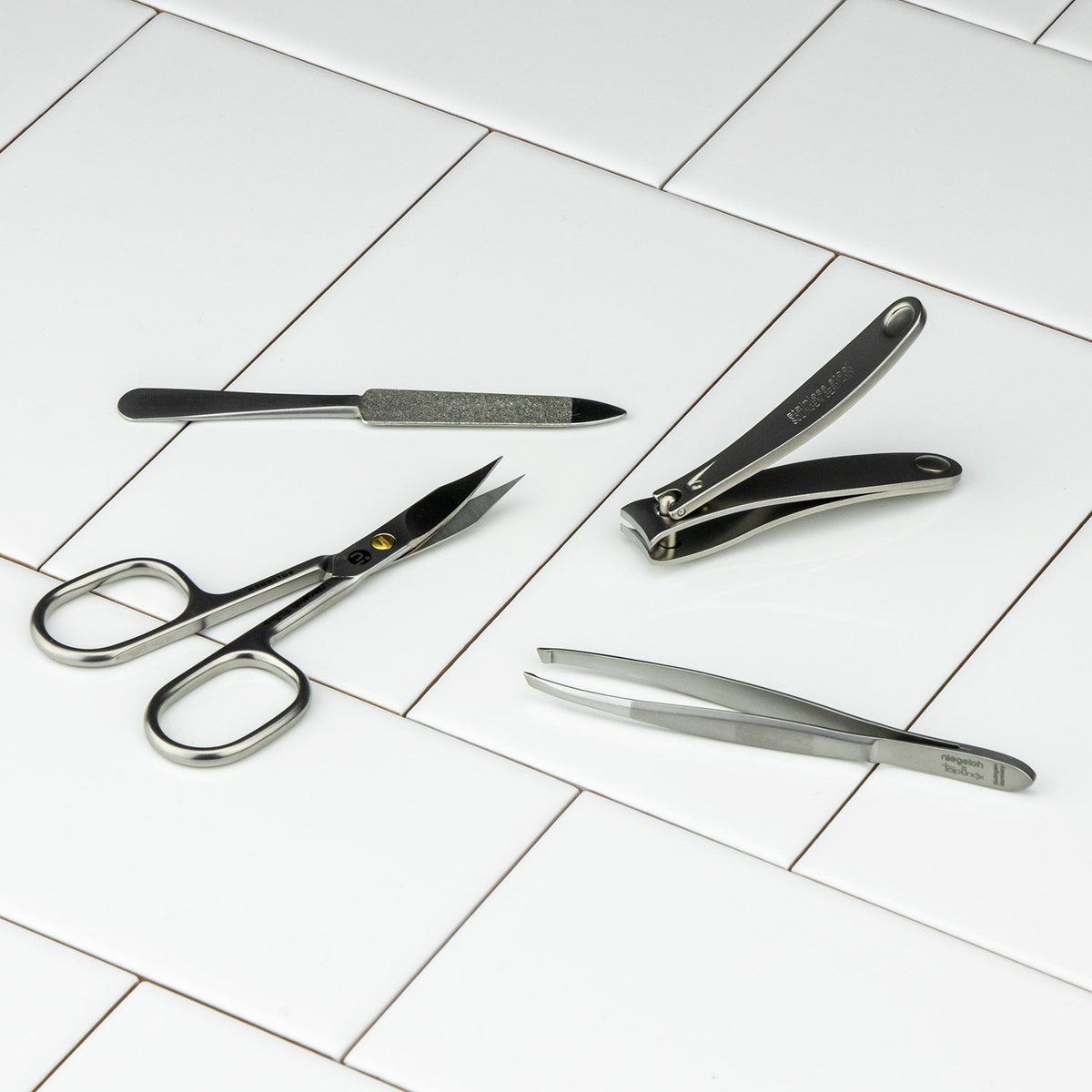 Niegeloh Havana S 4pc Manicure Set In High Quality Leather Case from Niegeloh