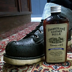 Chamberlain's Leather Milk - Leather Water Protectant No.3 6oz w/ Applicator Pad