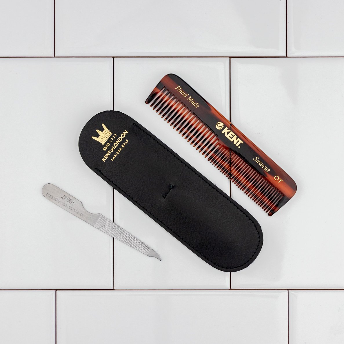 Kent of England NU22 Fine Tooth Comb with Leather Tab and Case